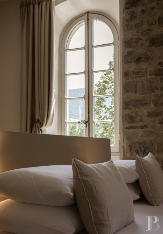 Dans l’Aveyron, aux portes de Millau, un ancien convent du 19e siècle en son jardin  - photo  n°19